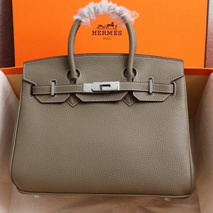 Birkin handbag in the iconic Étoupe color with grained leather
